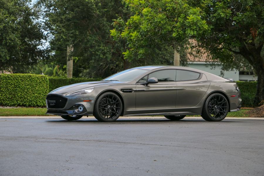  Aston Martin Rapide AMR (1 of 210) 2019 года  (WW) (фото 1 из 54)